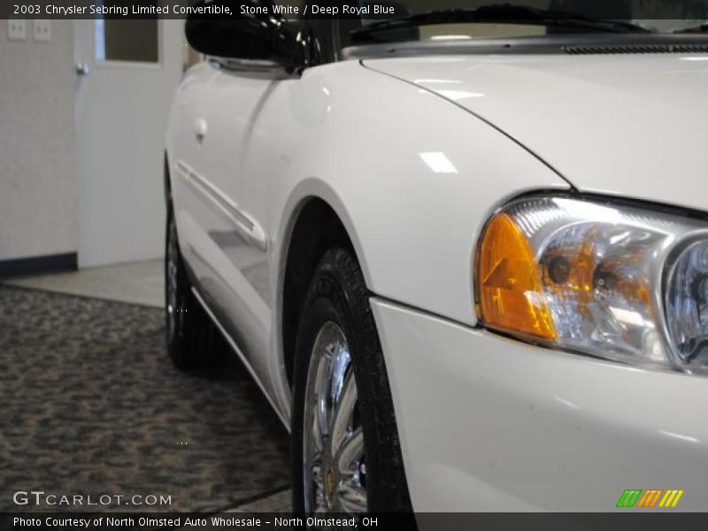 Stone White / Deep Royal Blue 2003 Chrysler Sebring Limited Convertible