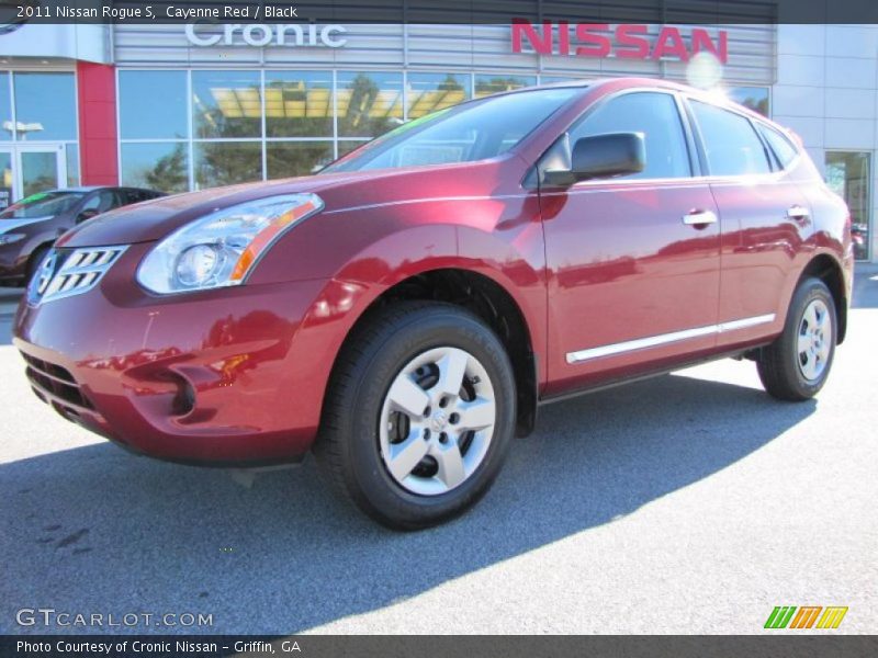 Cayenne Red / Black 2011 Nissan Rogue S