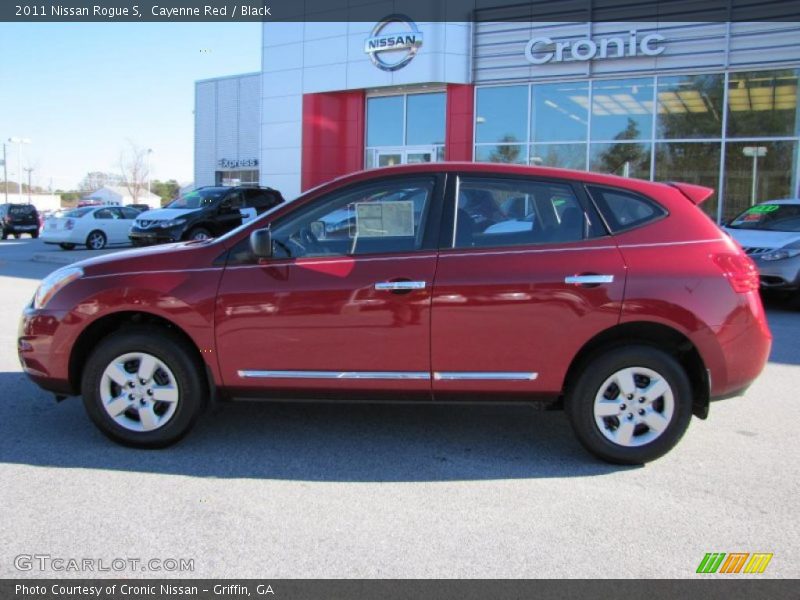 Cayenne Red / Black 2011 Nissan Rogue S
