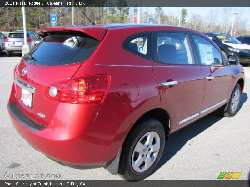 Cayenne Red / Black 2011 Nissan Rogue S