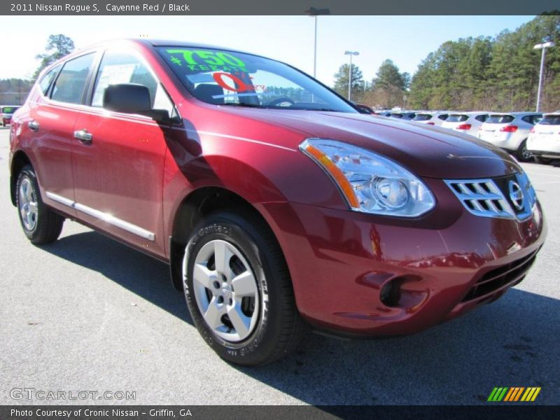 Cayenne Red / Black 2011 Nissan Rogue S