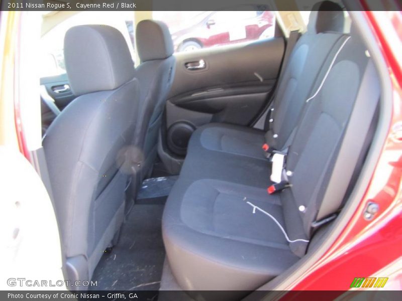 Cayenne Red / Black 2011 Nissan Rogue S