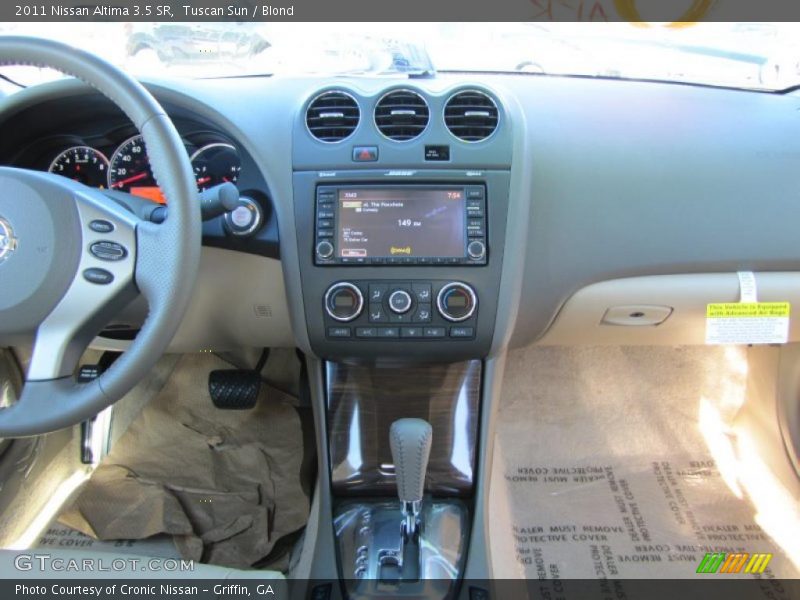 Dashboard of 2011 Altima 3.5 SR