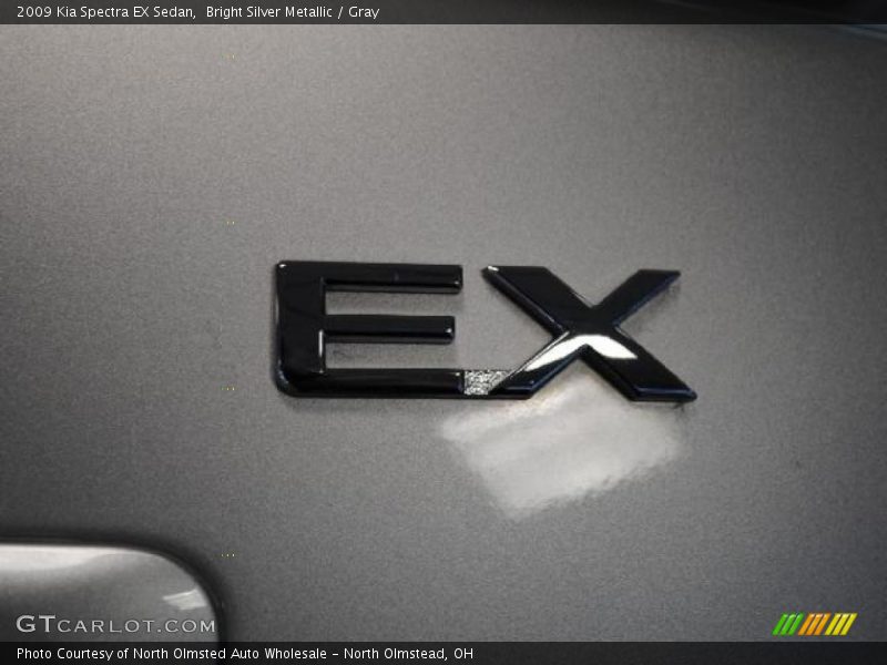 Bright Silver Metallic / Gray 2009 Kia Spectra EX Sedan