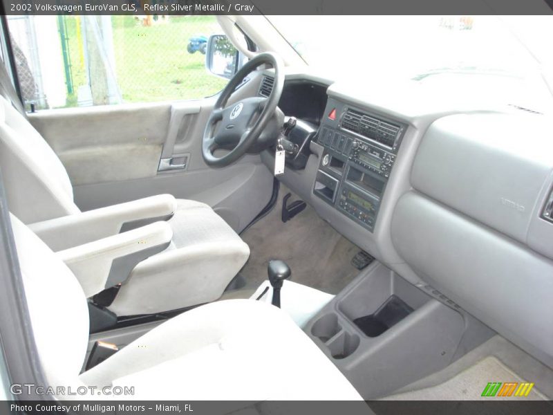 Reflex Silver Metallic / Gray 2002 Volkswagen EuroVan GLS