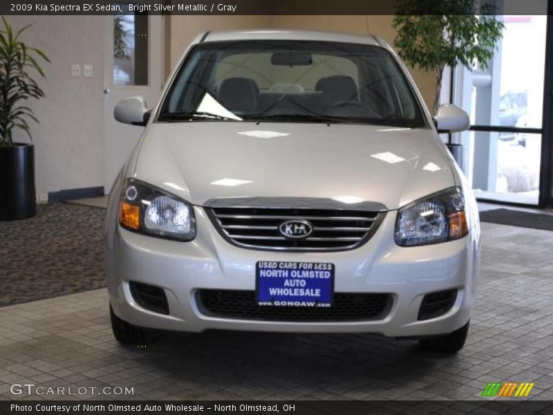 Bright Silver Metallic / Gray 2009 Kia Spectra EX Sedan