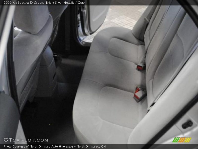 Bright Silver Metallic / Gray 2009 Kia Spectra EX Sedan
