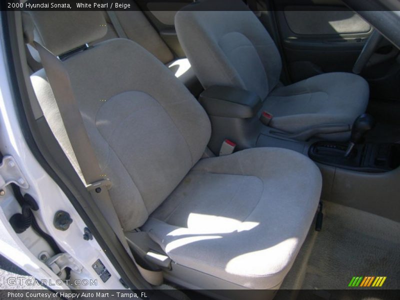 White Pearl / Beige 2000 Hyundai Sonata