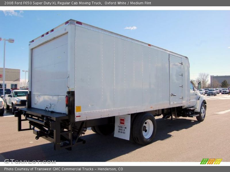 Oxford White / Medium Flint 2008 Ford F650 Super Duty XL Regular Cab Moving Truck