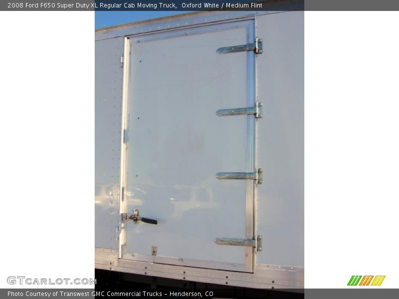 Oxford White / Medium Flint 2008 Ford F650 Super Duty XL Regular Cab Moving Truck
