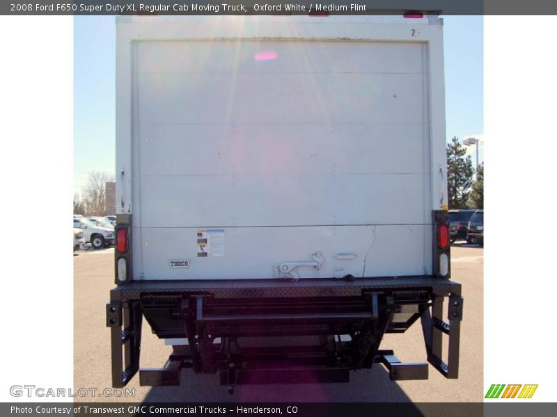 Oxford White / Medium Flint 2008 Ford F650 Super Duty XL Regular Cab Moving Truck