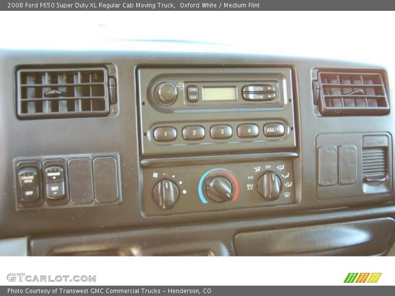 Oxford White / Medium Flint 2008 Ford F650 Super Duty XL Regular Cab Moving Truck