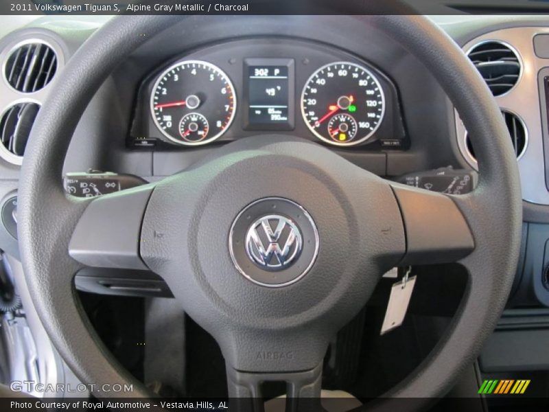 Alpine Gray Metallic / Charcoal 2011 Volkswagen Tiguan S