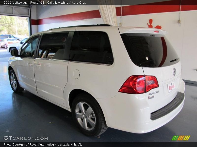 Calla Lily White / Aero Gray 2011 Volkswagen Routan SE