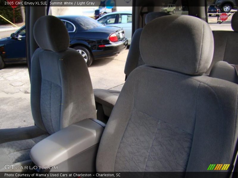 Summit White / Light Gray 2005 GMC Envoy XL SLE