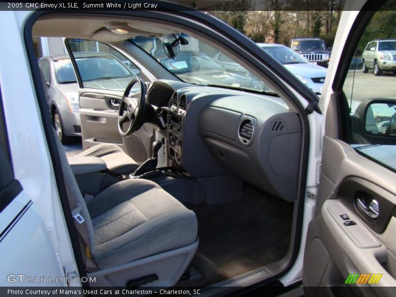 Summit White / Light Gray 2005 GMC Envoy XL SLE