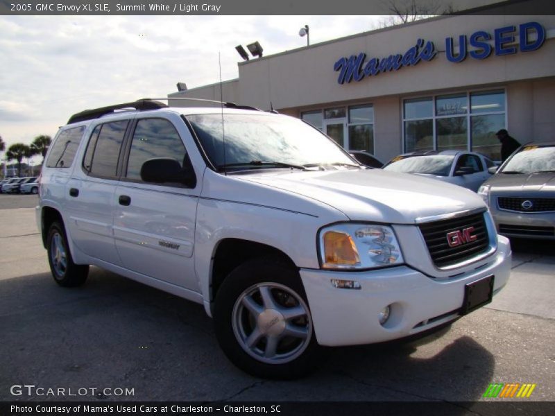 Summit White / Light Gray 2005 GMC Envoy XL SLE