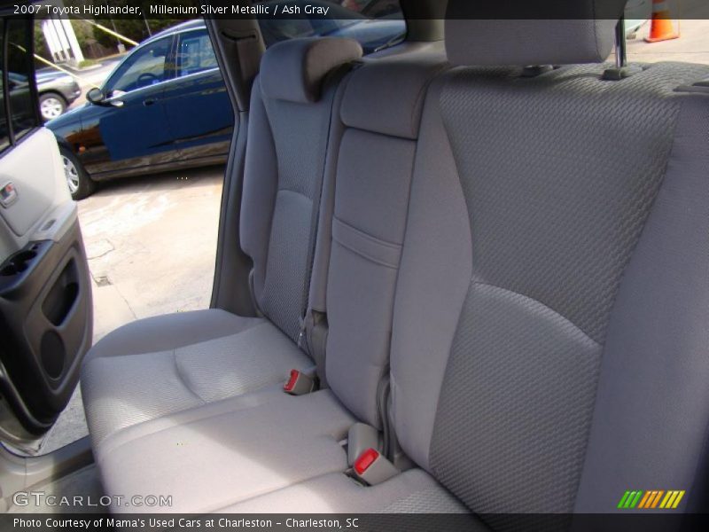 Millenium Silver Metallic / Ash Gray 2007 Toyota Highlander