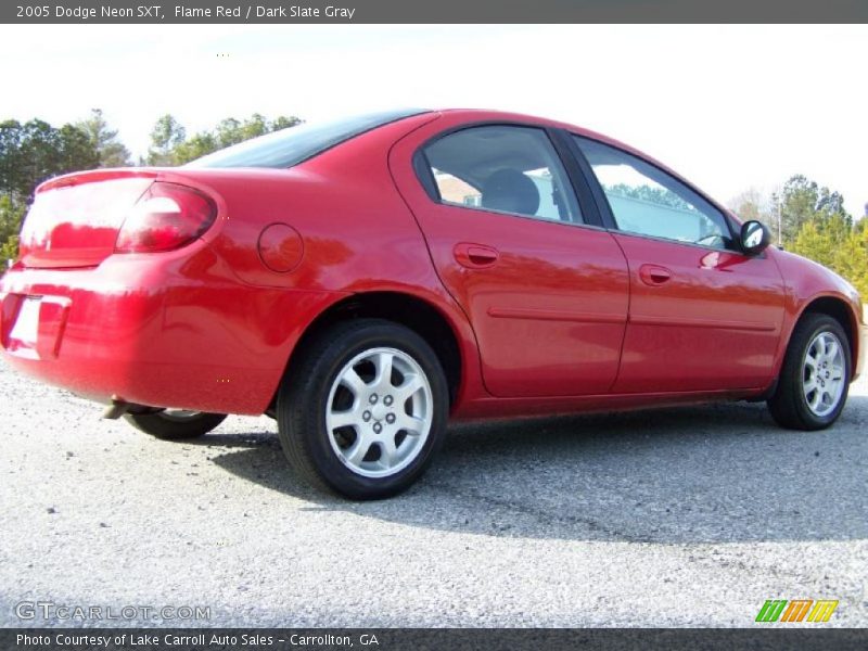 Flame Red / Dark Slate Gray 2005 Dodge Neon SXT