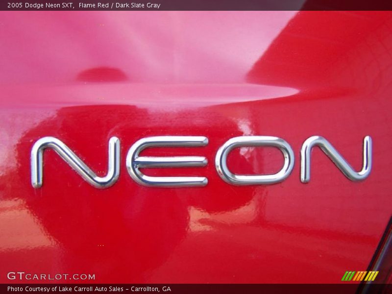 Flame Red / Dark Slate Gray 2005 Dodge Neon SXT