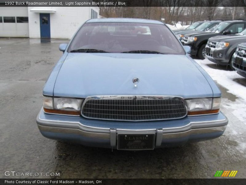 Light Sapphire Blue Metallic / Blue 1992 Buick Roadmaster Limited