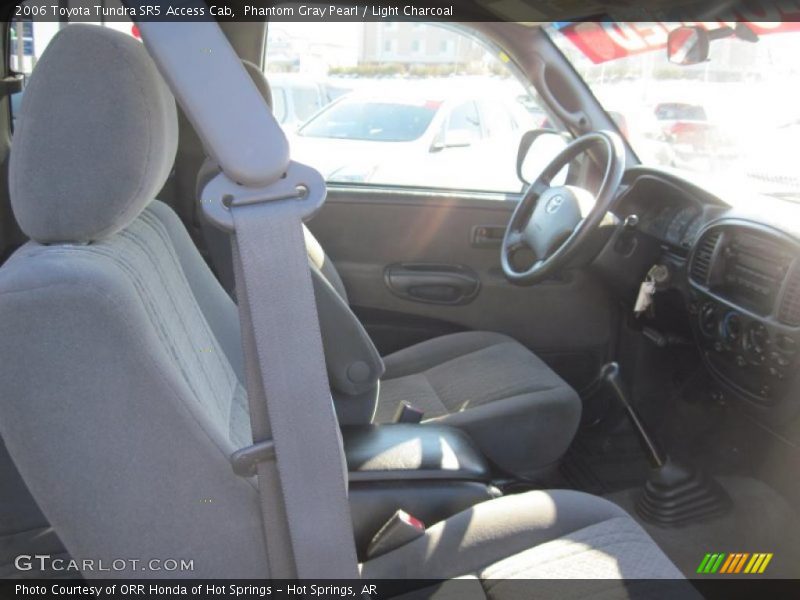 Phantom Gray Pearl / Light Charcoal 2006 Toyota Tundra SR5 Access Cab