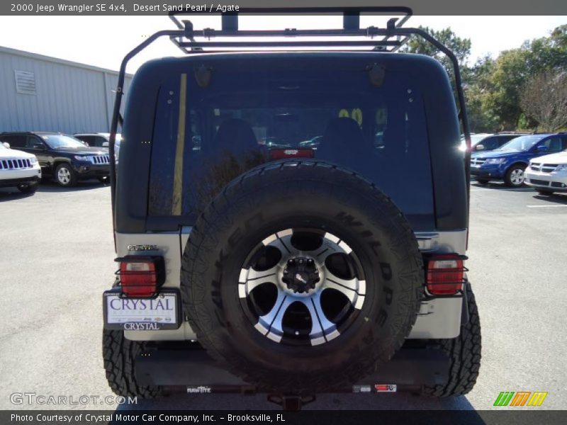 Desert Sand Pearl / Agate 2000 Jeep Wrangler SE 4x4