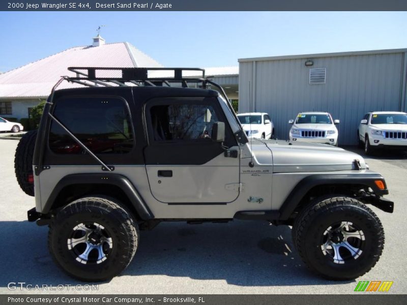 Desert Sand Pearl / Agate 2000 Jeep Wrangler SE 4x4