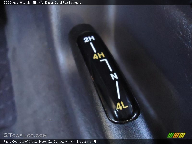 Desert Sand Pearl / Agate 2000 Jeep Wrangler SE 4x4