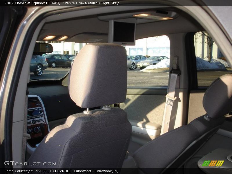Granite Gray Metallic / Light Gray 2007 Chevrolet Equinox LT AWD