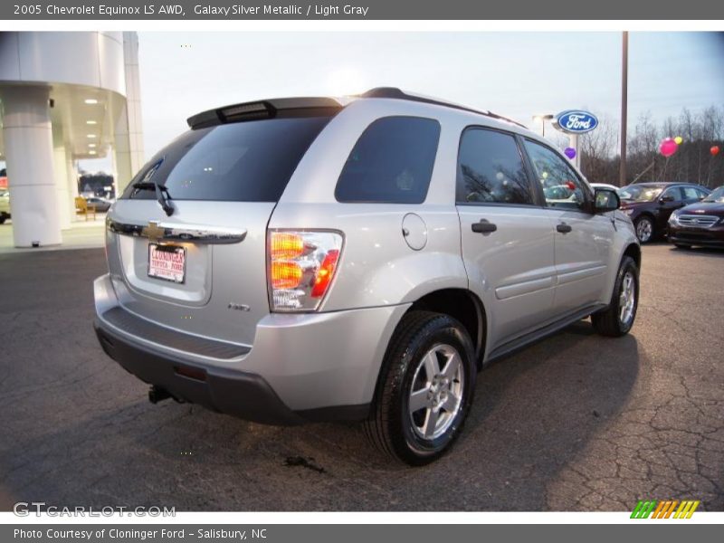 Galaxy Silver Metallic / Light Gray 2005 Chevrolet Equinox LS AWD