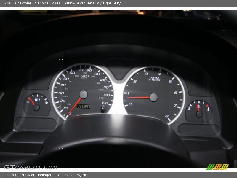 Galaxy Silver Metallic / Light Gray 2005 Chevrolet Equinox LS AWD