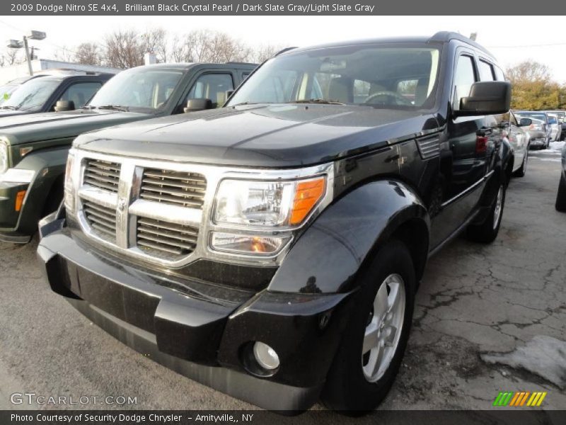 Brilliant Black Crystal Pearl / Dark Slate Gray/Light Slate Gray 2009 Dodge Nitro SE 4x4