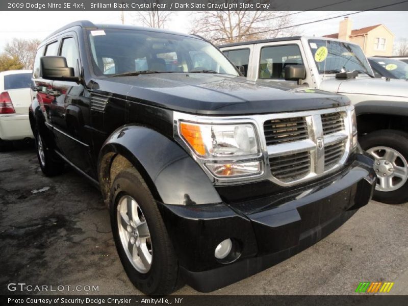 Brilliant Black Crystal Pearl / Dark Slate Gray/Light Slate Gray 2009 Dodge Nitro SE 4x4
