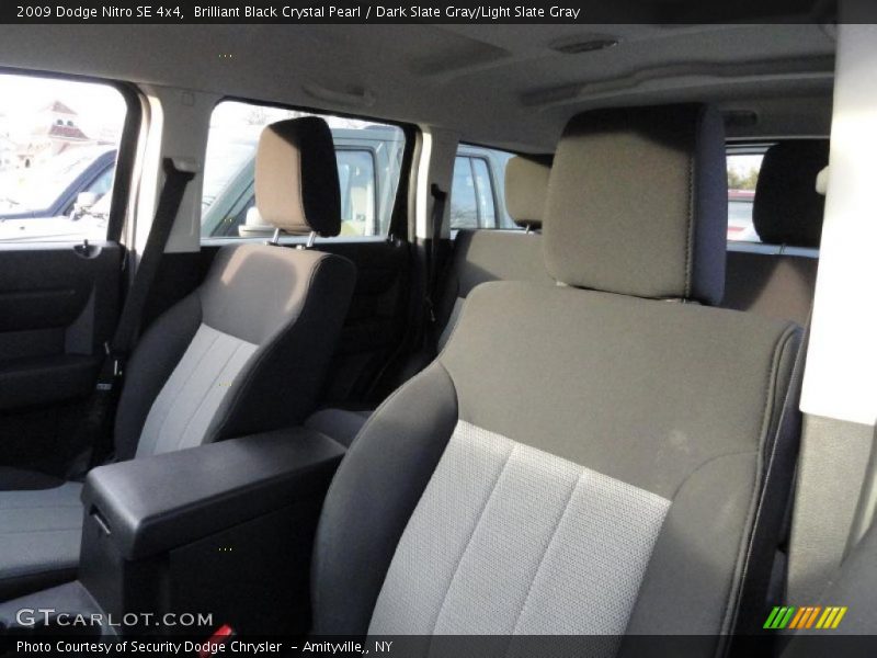 Brilliant Black Crystal Pearl / Dark Slate Gray/Light Slate Gray 2009 Dodge Nitro SE 4x4