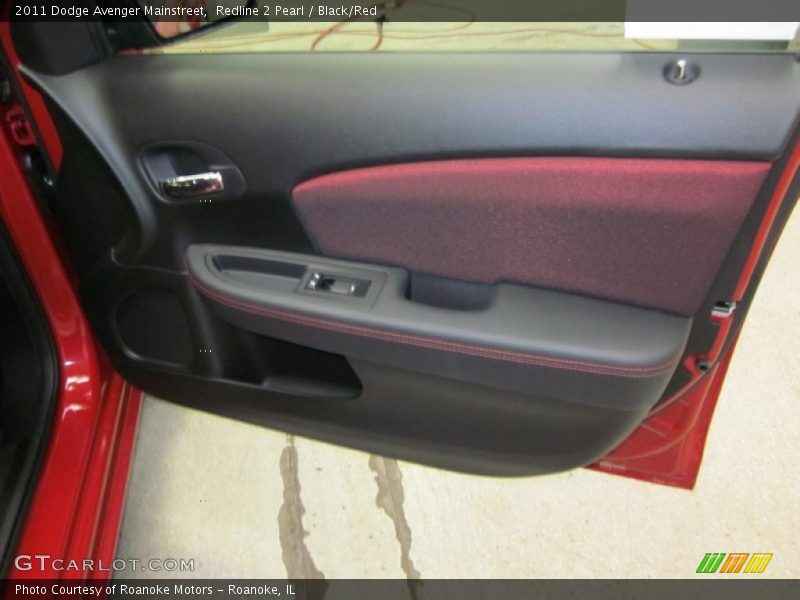 Door Panel of 2011 Avenger Mainstreet