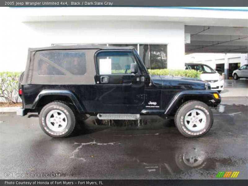 Black / Dark Slate Gray 2005 Jeep Wrangler Unlimited 4x4