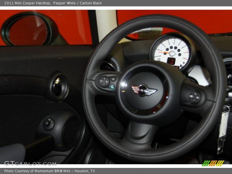 Pepper White / Carbon Black 2011 Mini Cooper Hardtop