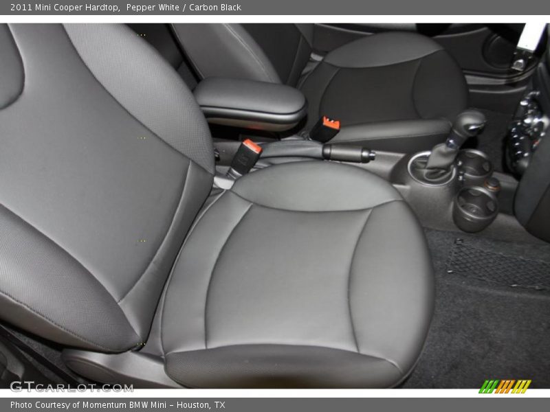 Pepper White / Carbon Black 2011 Mini Cooper Hardtop