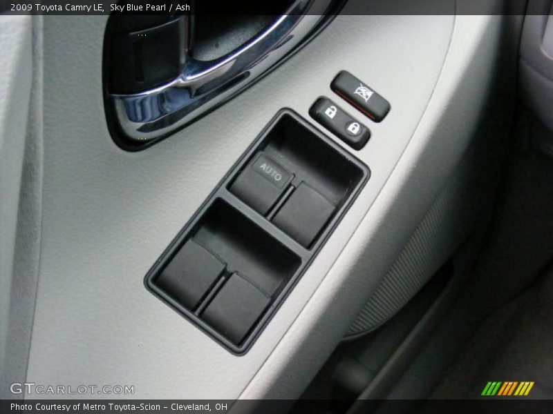 Sky Blue Pearl / Ash 2009 Toyota Camry LE