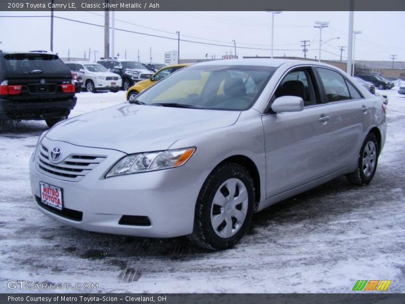 Classic Silver Metallic / Ash 2009 Toyota Camry LE