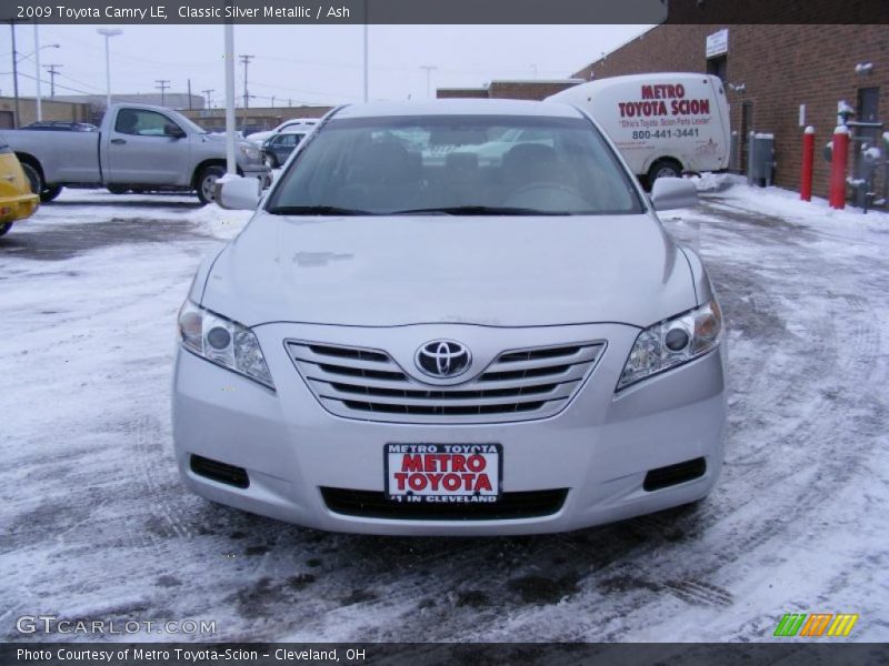 Classic Silver Metallic / Ash 2009 Toyota Camry LE