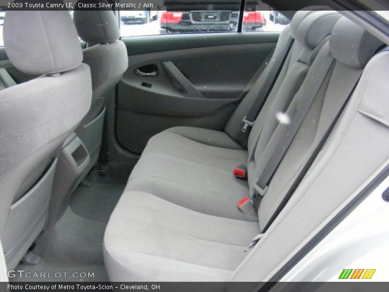 Classic Silver Metallic / Ash 2009 Toyota Camry LE