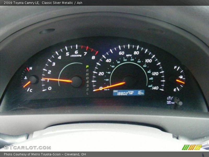 Classic Silver Metallic / Ash 2009 Toyota Camry LE