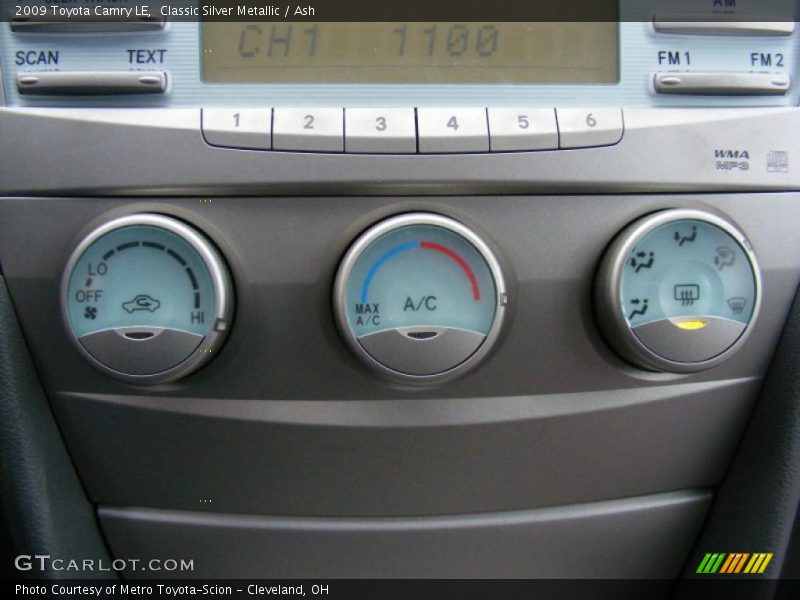 Classic Silver Metallic / Ash 2009 Toyota Camry LE