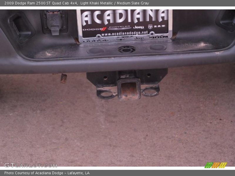 Light Khaki Metallic / Medium Slate Gray 2009 Dodge Ram 2500 ST Quad Cab 4x4