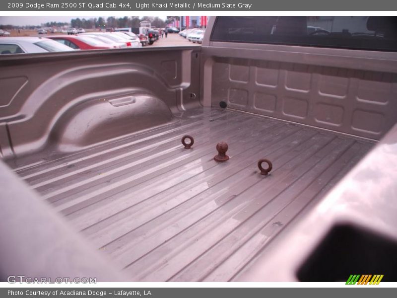 Light Khaki Metallic / Medium Slate Gray 2009 Dodge Ram 2500 ST Quad Cab 4x4