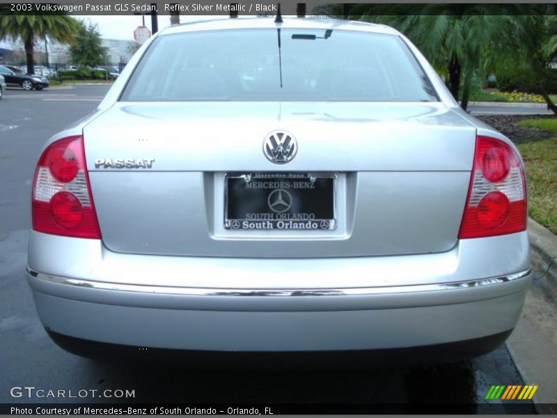 Reflex Silver Metallic / Black 2003 Volkswagen Passat GLS Sedan