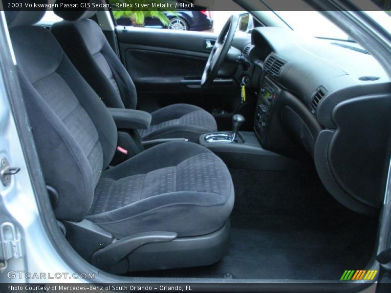 Reflex Silver Metallic / Black 2003 Volkswagen Passat GLS Sedan