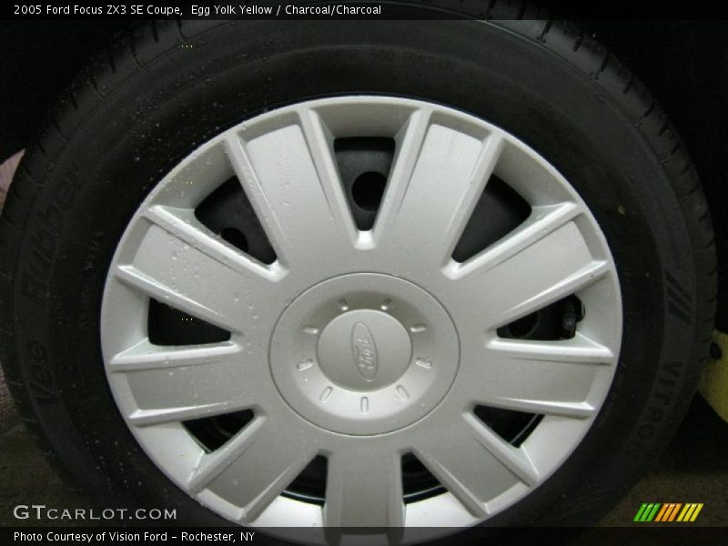 Egg Yolk Yellow / Charcoal/Charcoal 2005 Ford Focus ZX3 SE Coupe